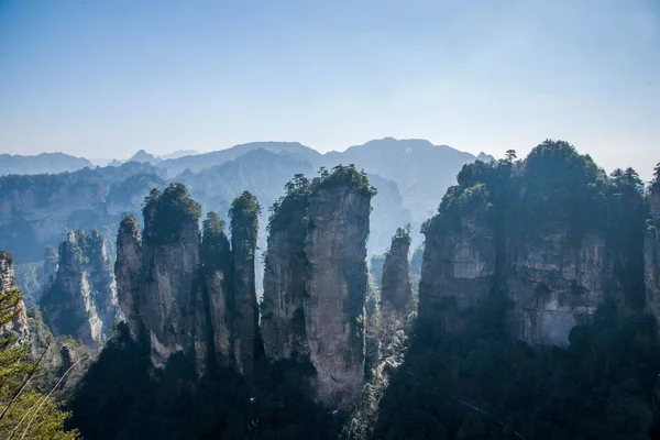 Hunan Zhangjiajie National Forest Park Huangshiizhai Qunfeng — Stockfoto