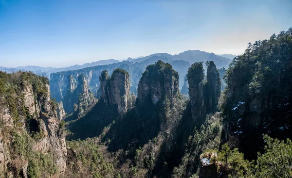 Parque Forestal Nacional Hunan Zhangjiajie Huangshiizhai Qunfeng —  Fotos de Stock