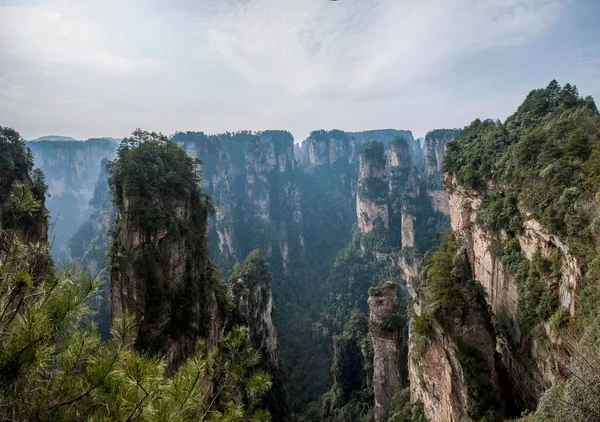 Hunan Zhangjiajie National Forest Park Yuanjiajie landskap — Stockfoto