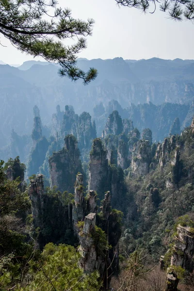 Hunan Zhangjiajie Parque Forestal Nacional Shentang Bay paisaje —  Fotos de Stock