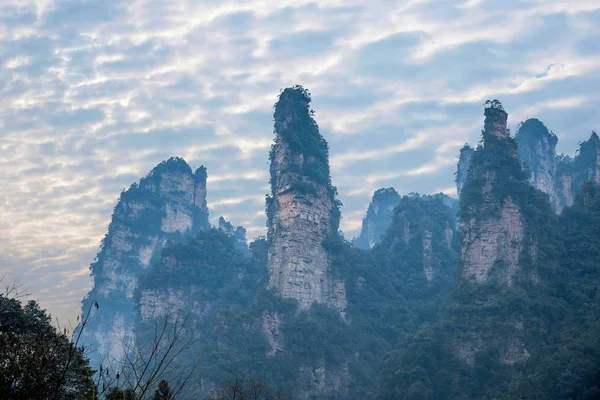 湖南张家界国家森林公园 Jinbianxi 十里画廊山 — 图库照片