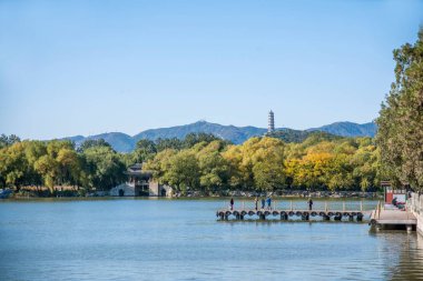 Pekin Yaz Sarayı Kunming Gölü