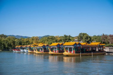Pekin Yaz Sarayı Kunming Gölü