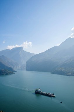 Yangtze Nehri üç Gorges Fengjie nehir suları
