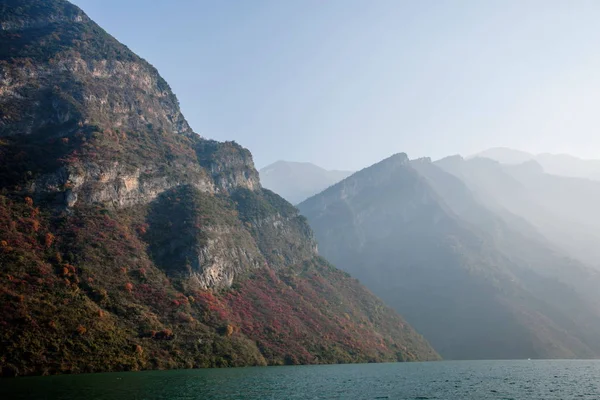 Río Yangtze Tres gargantas Garganta de Wu — Foto de Stock