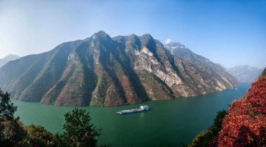 Yangtze River Three Gorges Wu Gorge clipart