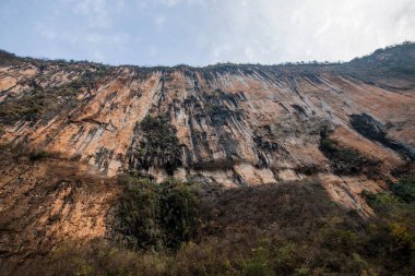 Chongqing Wushan zamanki üç boğaz vadisinde