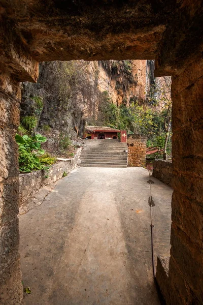 Chongqing Wushan Daning ποταμού τρία φαράγγια Shenquan ναός — Φωτογραφία Αρχείου