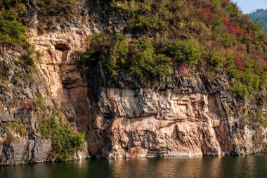 Hubei Patong nehir Shennongxi kasaba sahne boyunca