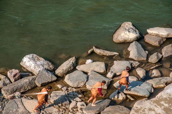 Hubei Padang ao longo da cidade fluvial de Fu Imagens Royalty-Free