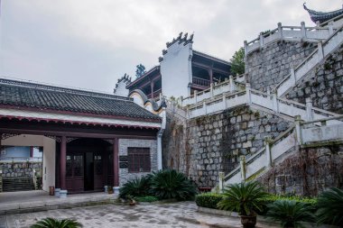 Hubei Zigui Qu Yuan Tapınağı