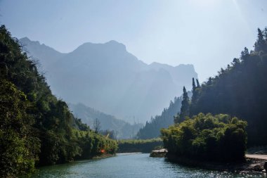 Hubei Zigui üç Gorges bambu deniz su Gölü