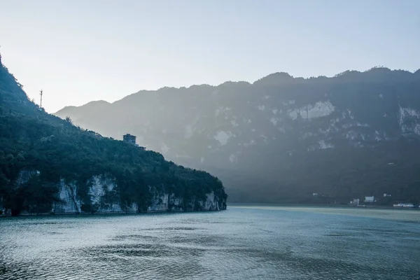 Hubei Yiling Río Yangtze Tres gargantas Dengying Gorge —  Fotos de Stock