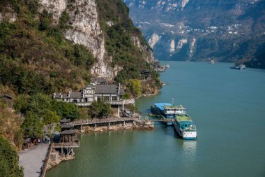 Hubei Yiling Yangtze Nehri üç Dengying Gorge dolu