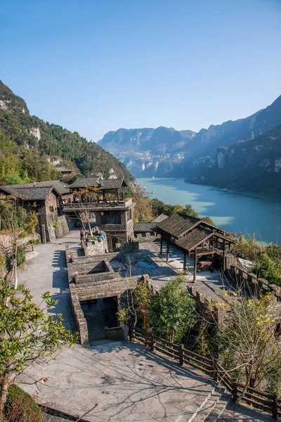 Hubei i Yangtze River tři soutěsky světle stín rokle v chatě Bay Wang "Tři soutěsky lidí" Stock Snímky