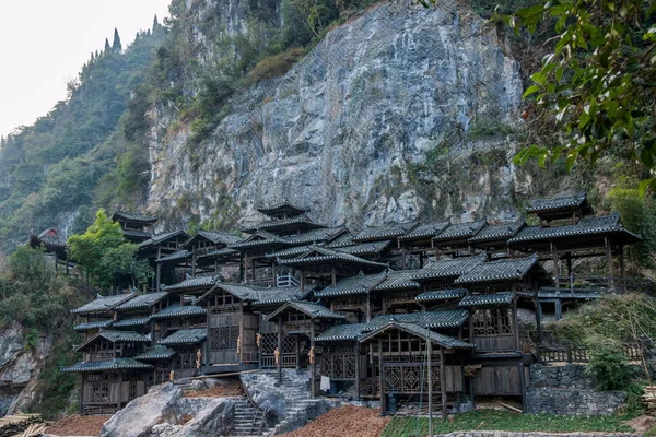 Hubei Yiling Yangtzefloden Three Gorges ljus skugga gorge i "Tre raviner personer" bäcken människor — Stockfoto