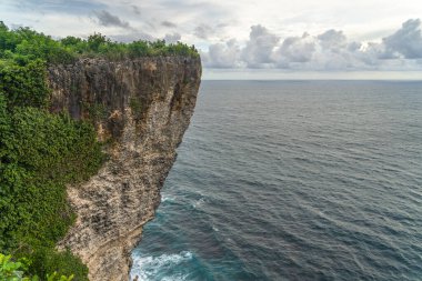 Karang Boma Kayalıkları Bali 'nin güneyinde, Endonezya' da