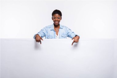 zenci kadın beyaz boş panel 