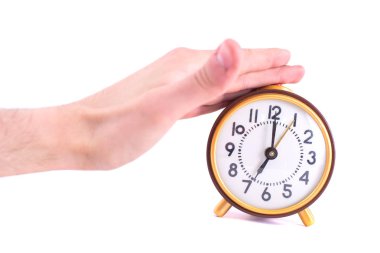 Beyaz arka plan üzerinde izole retro saat. Yakın çekim.