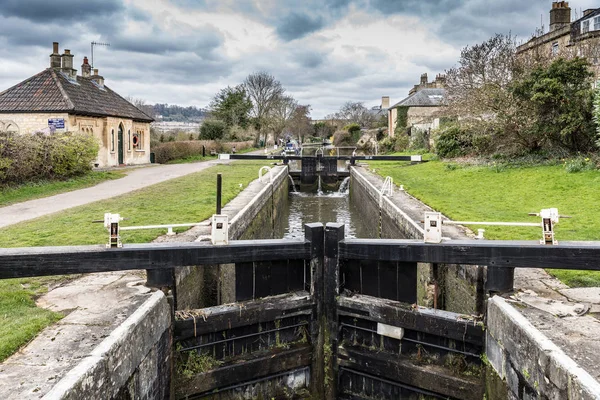 Kanału Kennet Avon Pobliżu Bath Wielka Brytania — Zdjęcie stockowe