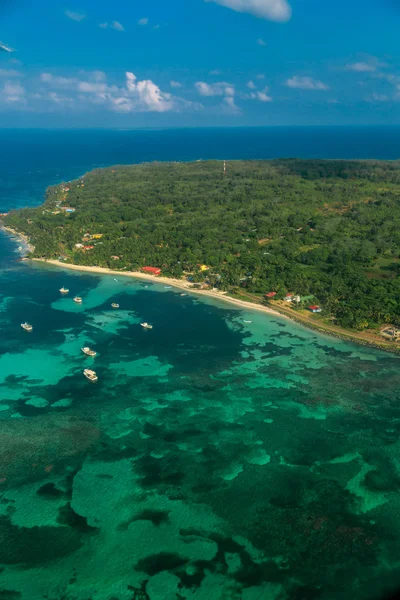 Luchtfoto van Corn eiland, Nicaragua — Stockfoto