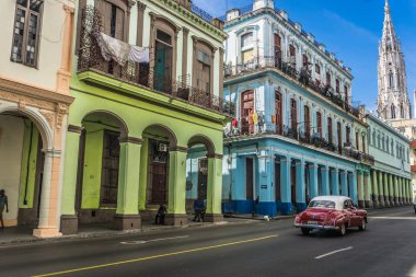  Sokak Görünümü'nde La Havana vieja, Küba