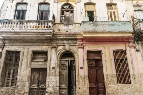 Παλιά Πρόσοψη Κτιρίου Αβάνα Κούβα — Φωτογραφία Αρχείου