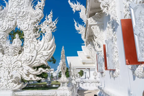 Escultura Lado Templo Branco Chiang Rai Tailândia Conceito Viagem — Fotografia de Stock