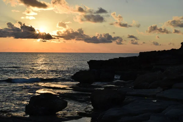 Sonnenuntergang über dem Meer — Stockfoto