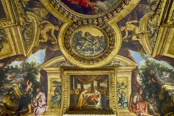 Versailles Paříž, Francie – 30. prosince: Nástropní malba v ní — Stock fotografie