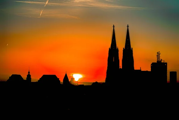 Dom van Keulen in de nacht in Keulen, Duitsland — Stockfoto