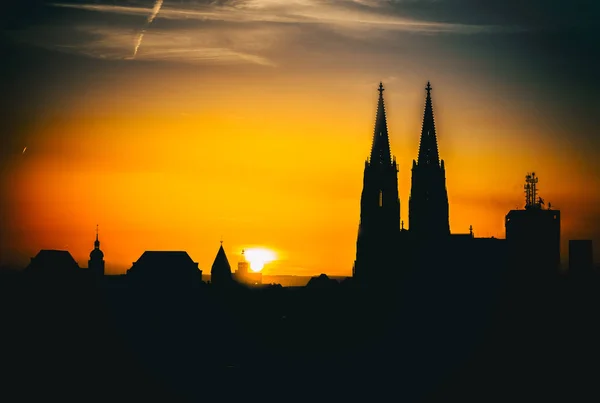 Dom van Keulen in de nacht in Keulen, Duitsland — Stockfoto