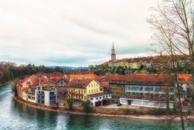 Panoramik görünümü muhteşem eski şehir Bern, S başkenti '