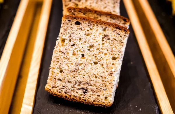 Fechamento pilha de pão de trigo para breakfas — Fotografia de Stock