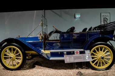 Reno, Nevada - 30 Aralık 2016: Vintage arabalar Ulusal a