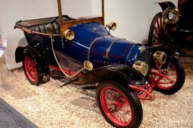 Reno, Nevada - 30 Aralık 2016: Vintage arabalar Ulusal a