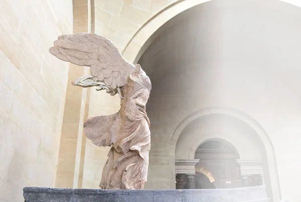 Paris France April 2015 Winged Victory Samothrace Called Nike Samothrace — Stock Photo, Image