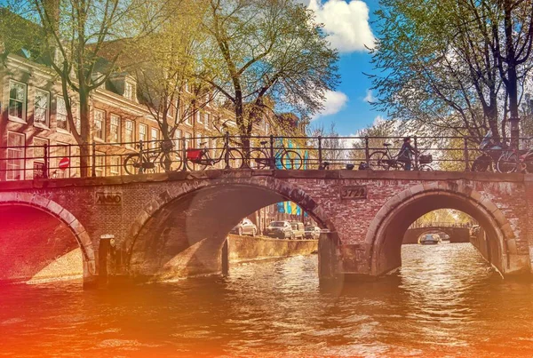 Amsterdam April 2015 Stadsgezicht Met Typisch Amsterdamse Gracht Met Niet — Stockfoto