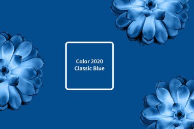 Şablon, mavi arkaplanda güzel sulu bir şekil oluşturdu.