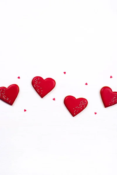 Pepparkakor med glasyr i form av ett hjärta. — Stockfoto