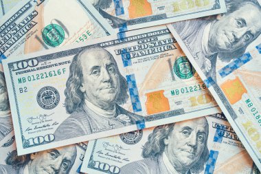 Amerikan dolarları yakın plan. Yüz Dolarlık Banknotlar.