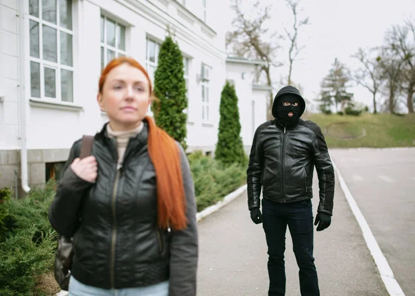 Young Woman Gets Bag Snatching Street Beware Thief Robbery Young — Stock Photo, Image