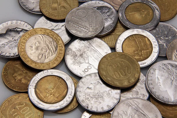 Monedas italianas de lira vieja, vintage — Foto de Stock