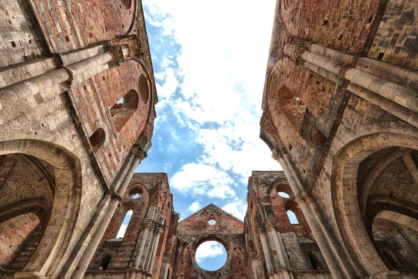 San Galgano opatství, Toskánsko, Itálie — Stock fotografie