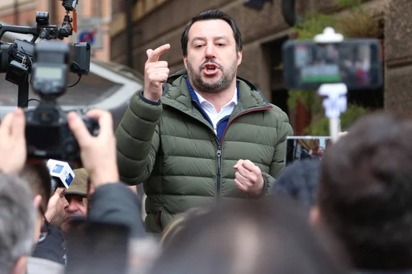 Modena Itálie Února 2018 Matteo Salvini Veřejné Politické Konference Lega — Stock fotografie