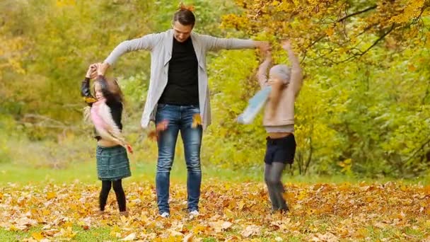 Happy Family à Autumn Park En plein air 