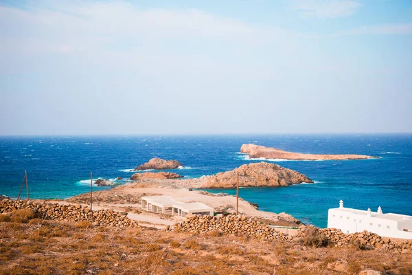 Bellissimo paesaggio con vista mare, isola di Mykonos, Grecia — Foto Stock