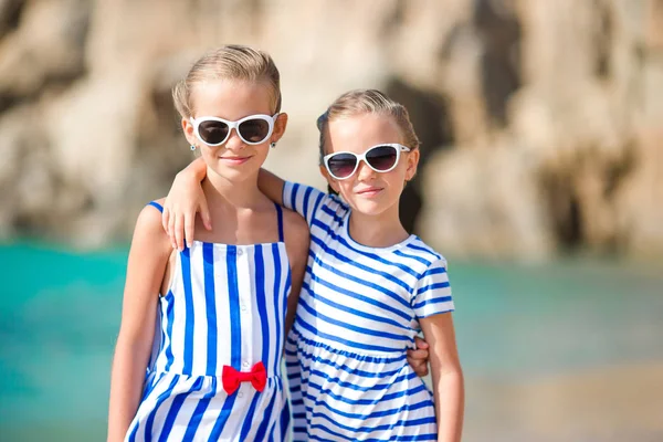 Adorable little girls on summer vacation in Europe — Stock Photo, Image