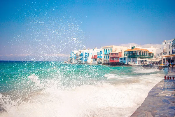 Adembenemend uitzicht op klein Venetië de meest populaire attractie in Griekenland Mykonos eiland — Stockfoto