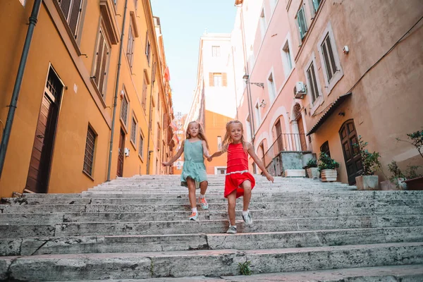 Adorable fashion little girls outdoors in European city — Stock Photo, Image